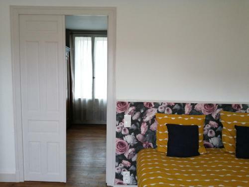 Hostal Le Relais Des Roses- Chambres D'h�tes