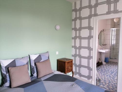 Hostal Le Relais Des Roses- Chambres D'h�tes