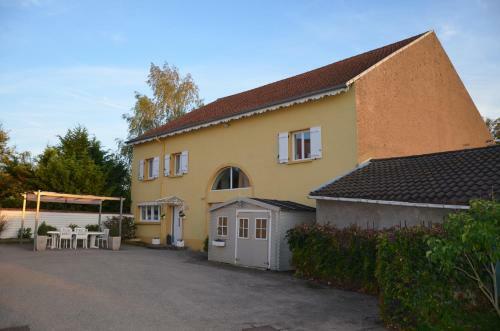 G�te Brin De Campagne