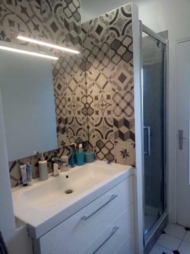 Apartamento Appartement Familial Proche Gare, Centre