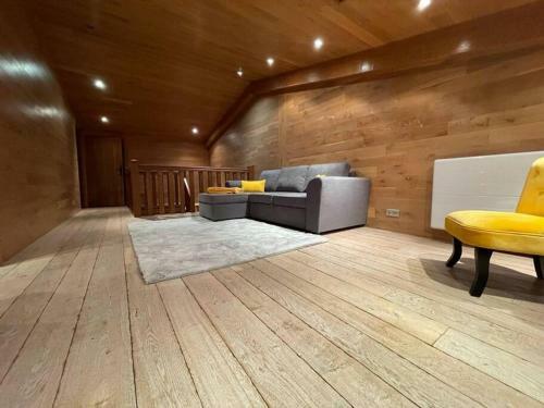 Habitation En Bois Authentique