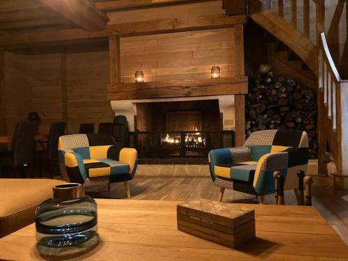 Habitation En Bois Authentique