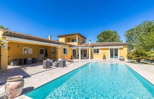 La Villa Des Baous