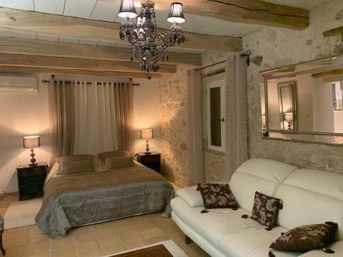 Bed & Breakfast Le Mas Des Roses 1884