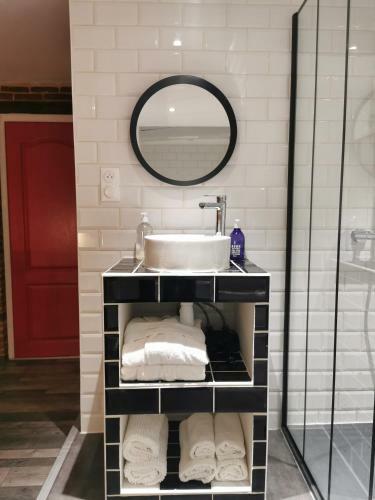 Apartamento Appartement Jacuzzi Privatif : Urban Love