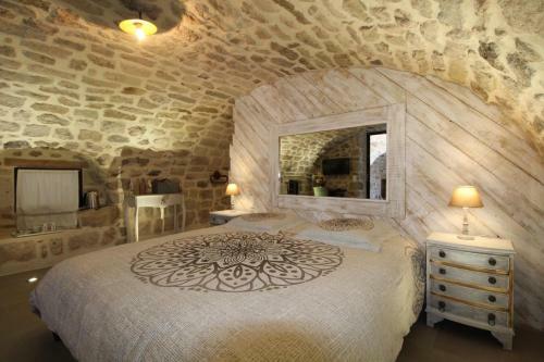 Hostal Le Pressoir De La Deveze