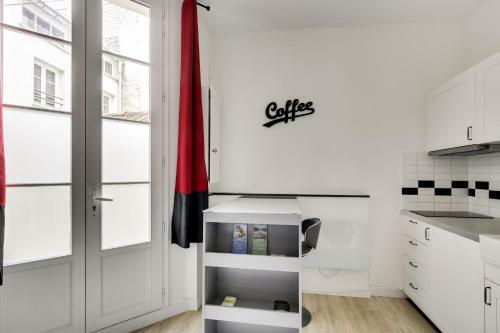 Apartamentos Le Black And White - Trianon