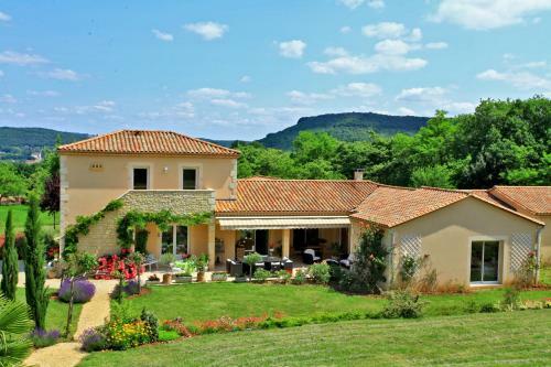 Bed & Breakfast Les Chenes Rouges