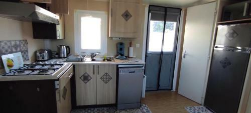 Mobile Home - Clim, Lv, Tv - Camping 4 �toiles