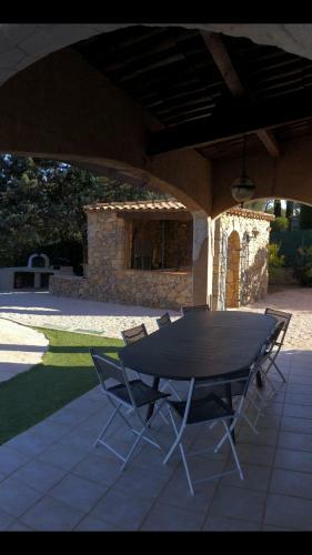 Villa Familiale Le Mas De Cigales