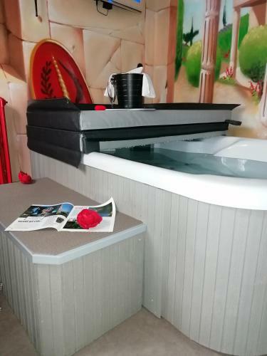 Hotel Chambre Venus Avec Jacuzzi Privatif