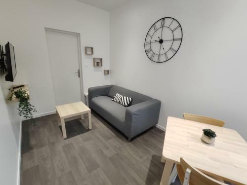 Apartamento Sources Des C�lestins - Gare - P�le Universitaire