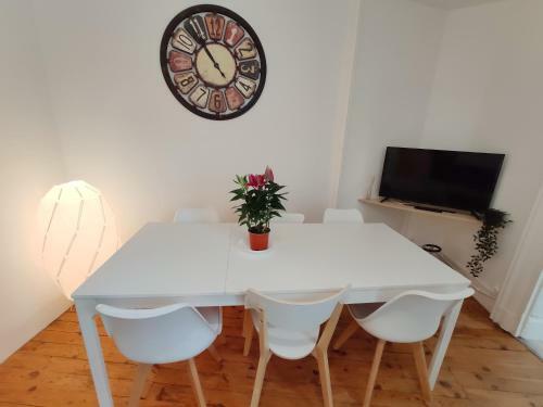 Apartamento Sources Des C�lestins - Gare - P�le Universitaire