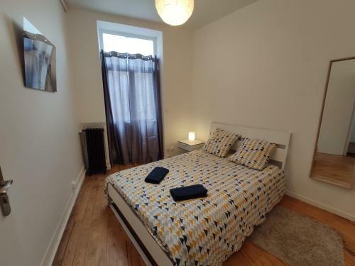 Apartamento Sources Des C�lestins - Gare - P�le Universitaire