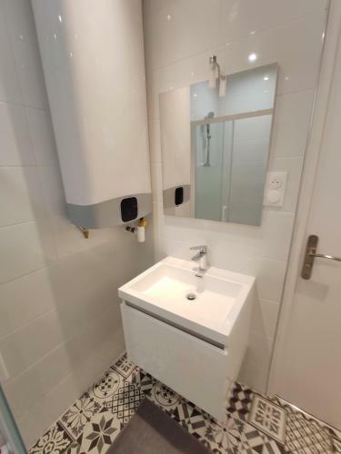 Apartamento Sources Des C�lestins - Gare - P�le Universitaire