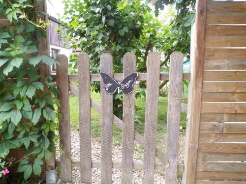 G�te Peyroutas "suzon"
