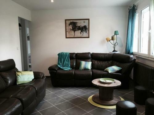 G�te Vigny, 6 Pi�ces, 10 Personnes - Fr-1-649-11