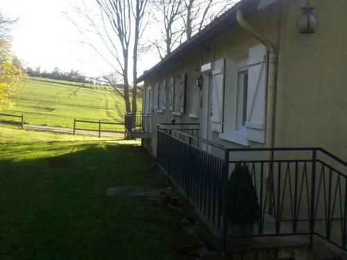 G�te Vigny, 6 Pi�ces, 10 Personnes - Fr-1-649-11