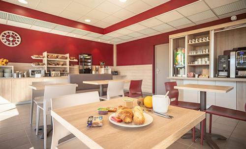 Hotel Ace H�tel Paris Sud Villabe