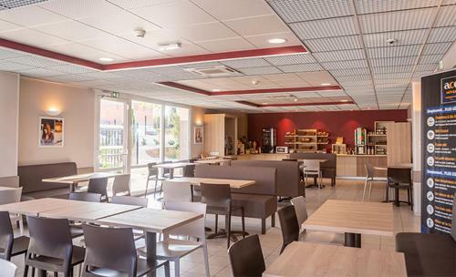Hotel Ace H�tel Paris Sud Villabe