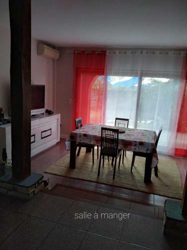 Hostal Maison D Architecte Chez Huguette