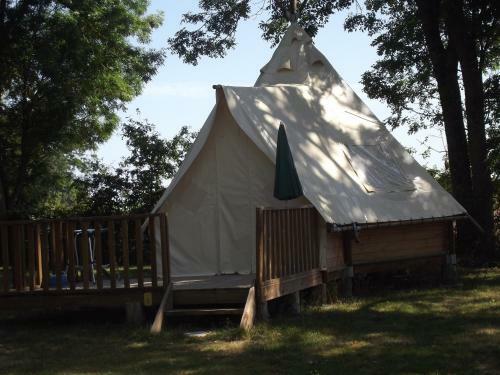 Camping Le Nid Du Parc