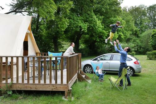 Camping Le Nid Du Parc