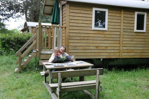 Camping Le Nid Du Parc