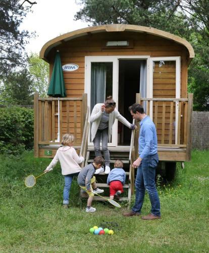 Camping Le Nid Du Parc