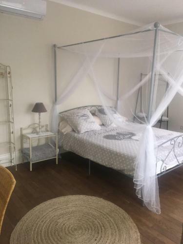 Bed & Breakfast Chambre Les Tourtereaux