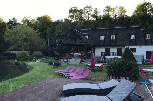 Le Domaine Du Lac
