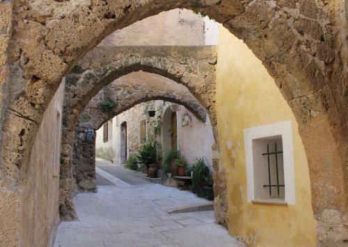 Les Arcades