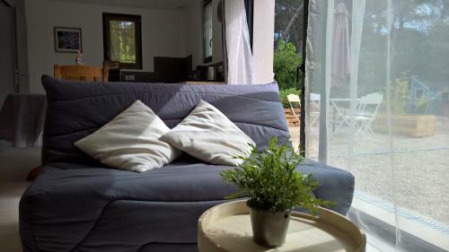 Hostal Maison D'h�tes Les Jardinettes En Luberon