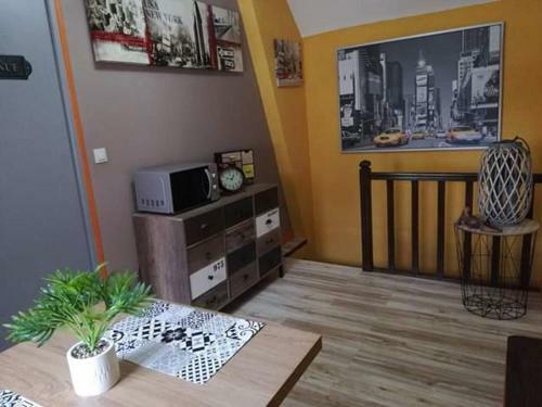 La Cit� Des Abeilles