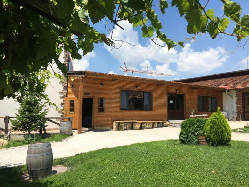 Seven Generations Winery Hotel