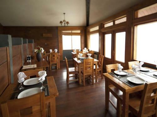 Hotel Lodge El Taique
