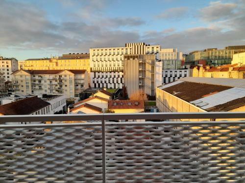 Apartamento Joli, Confortable Appart, M�tro 7, Paris � 10mns