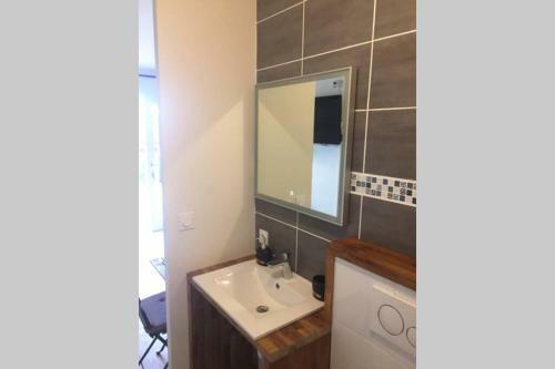 Apartamento Studio Avec Cuisine Tout Neuf