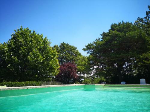 Bed & Breakfast Le Jas Des Cannebieres