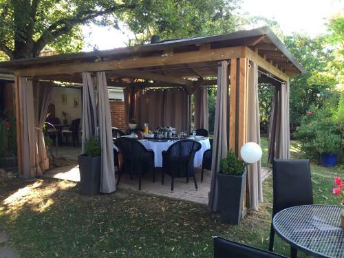 Bed & Breakfast Maison Le Village