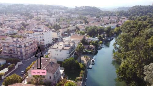 Apartamento Charmant Studio Proche De Nice � 300m Des Plages
