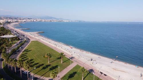 Apartamento Charmant Studio Proche De Nice � 300m Des Plages