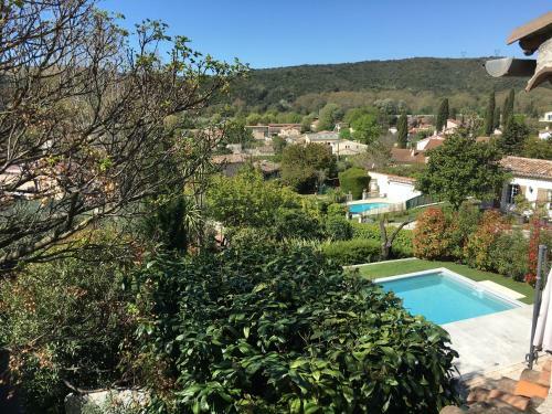 Villa Le Jacaranda