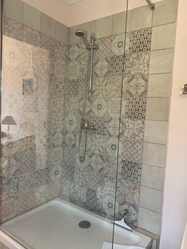 Hostal La Sarrasine