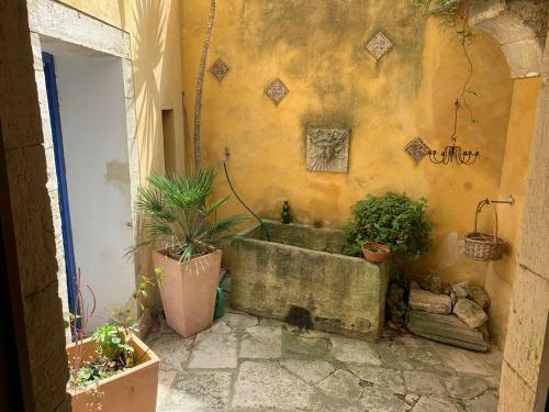 Hostal La Sarrasine