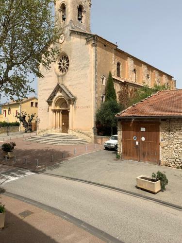 Hostal La Sarrasine