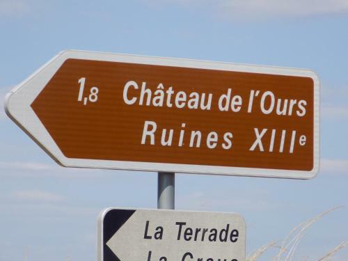 Aux Roses