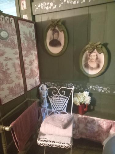 Hostal Les Insolites