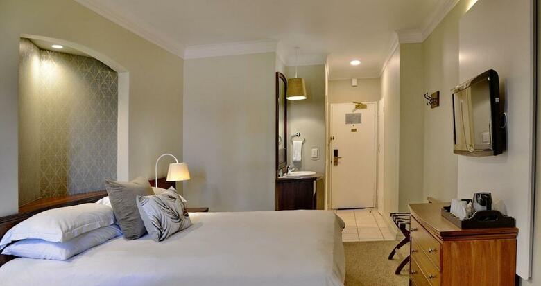 Hotel Protea Waterfront