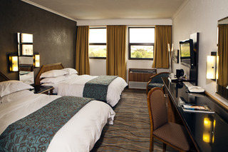 Hotel Centurion Lake
